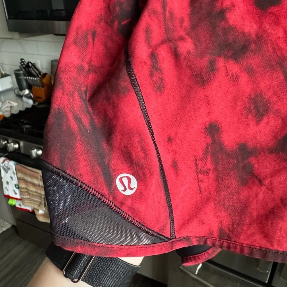 Lululemon Hotty Hot II 2.5
